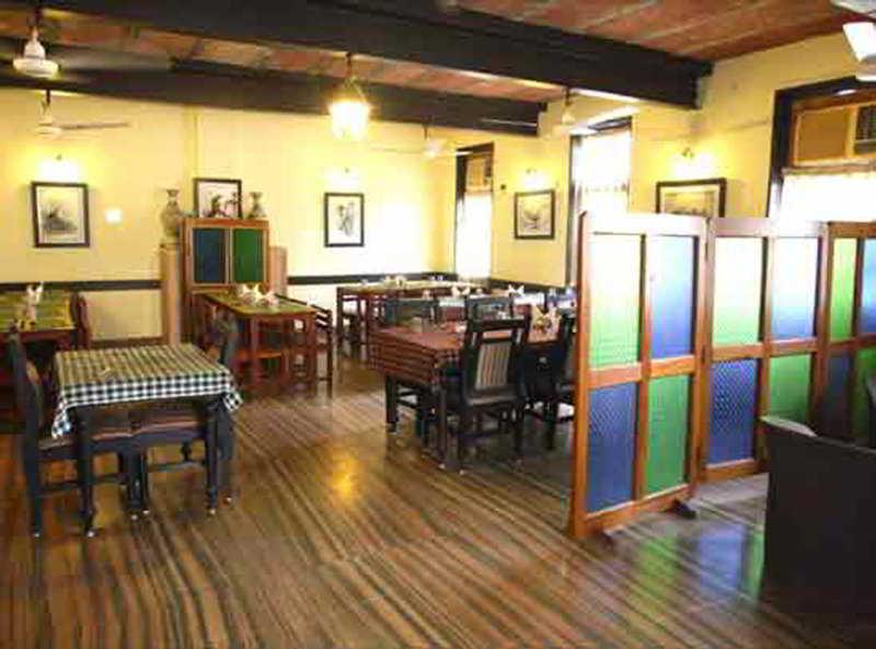 Hotel Sunbird Bharatpur Eksteriør billede